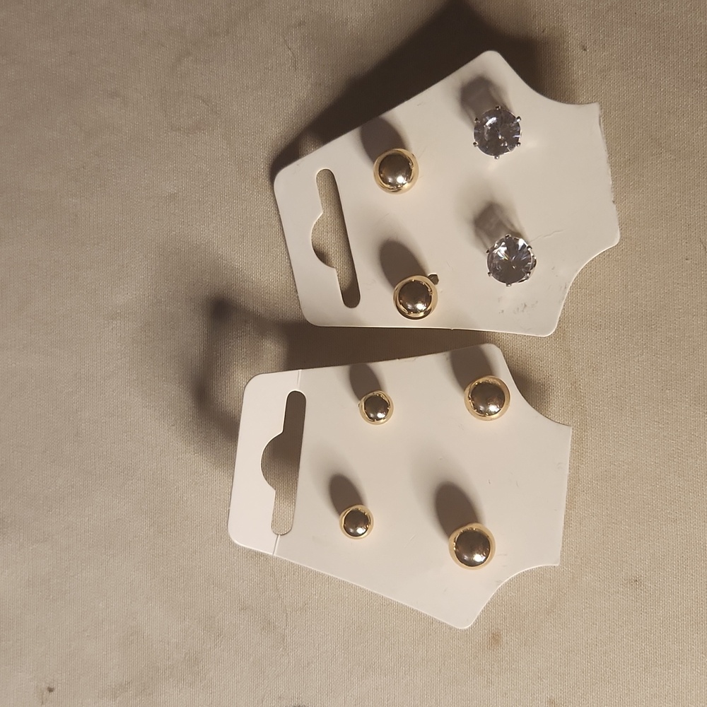 Steel plated stud earrings 4 pairs